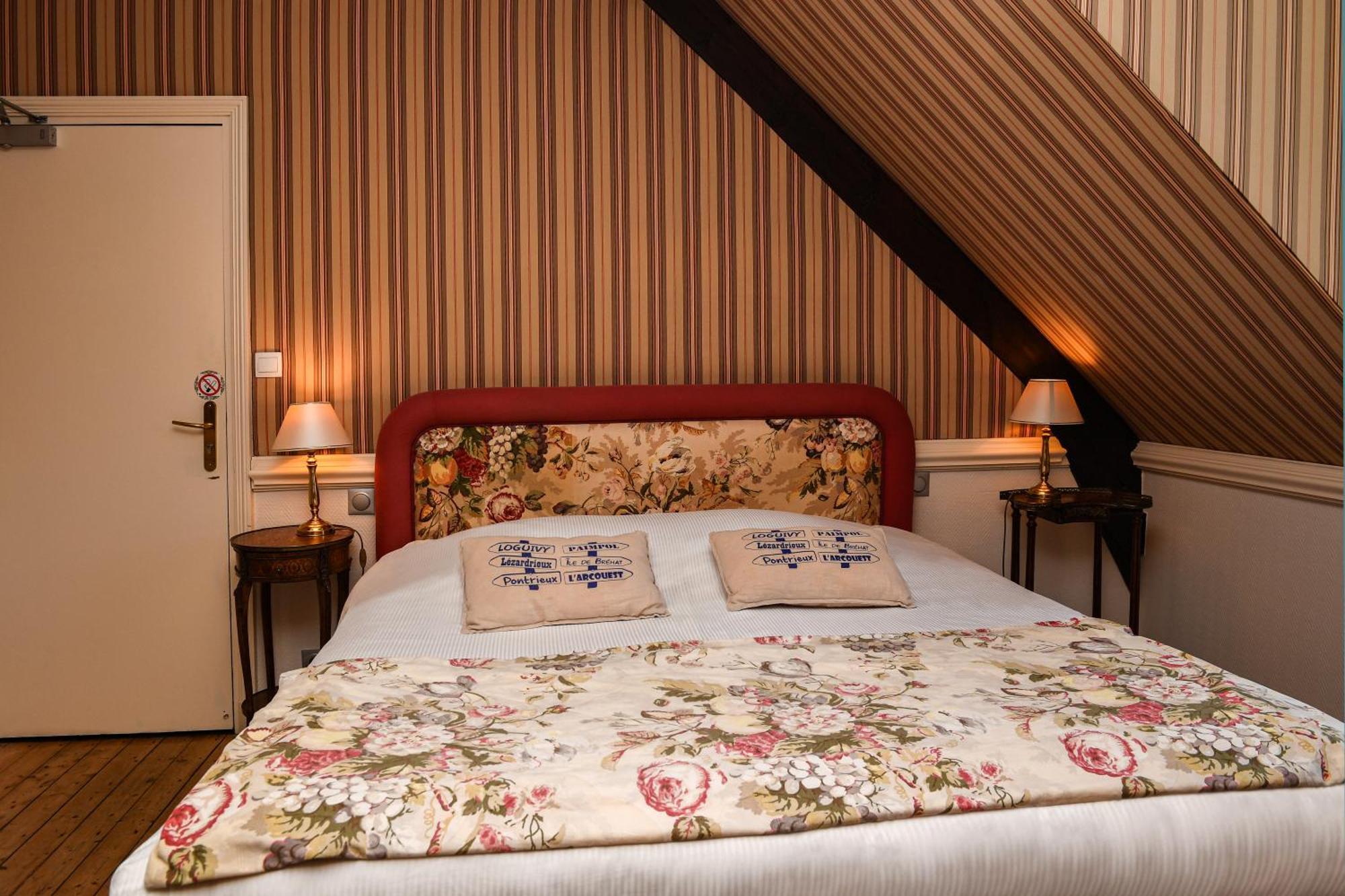 Hotel K'Loys Paimpol Ngoại thất bức ảnh